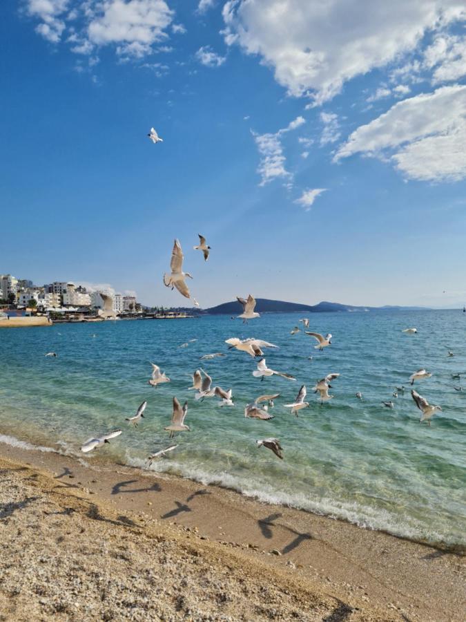 SarandëInfinity Sea View Penthouseアパートメント エクステリア 写真